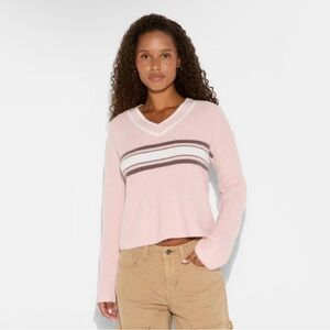 NWT Women's V-Neck Pullover Sweater - Wild Fable Light Pink Rugby Striped XS